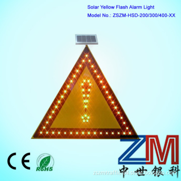 Steady on Street for Sales Aluminum Alloy Triangle Road Sign/ Traffic Sign Board / Signal Board with Solar Panels